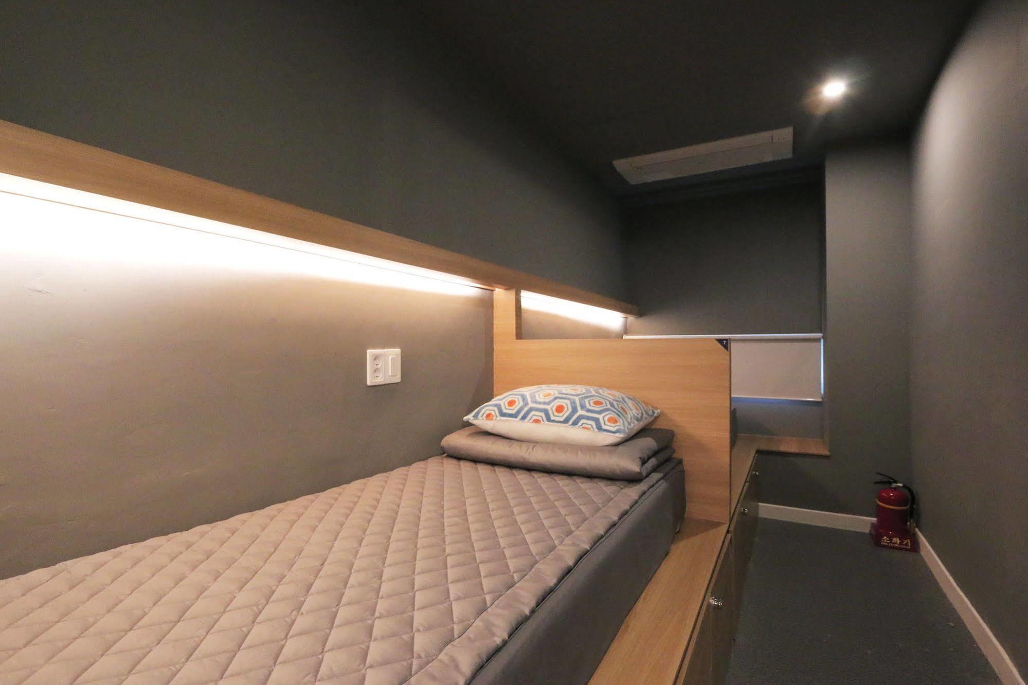 Blueboat Hostel Jeonju Ngoại thất bức ảnh