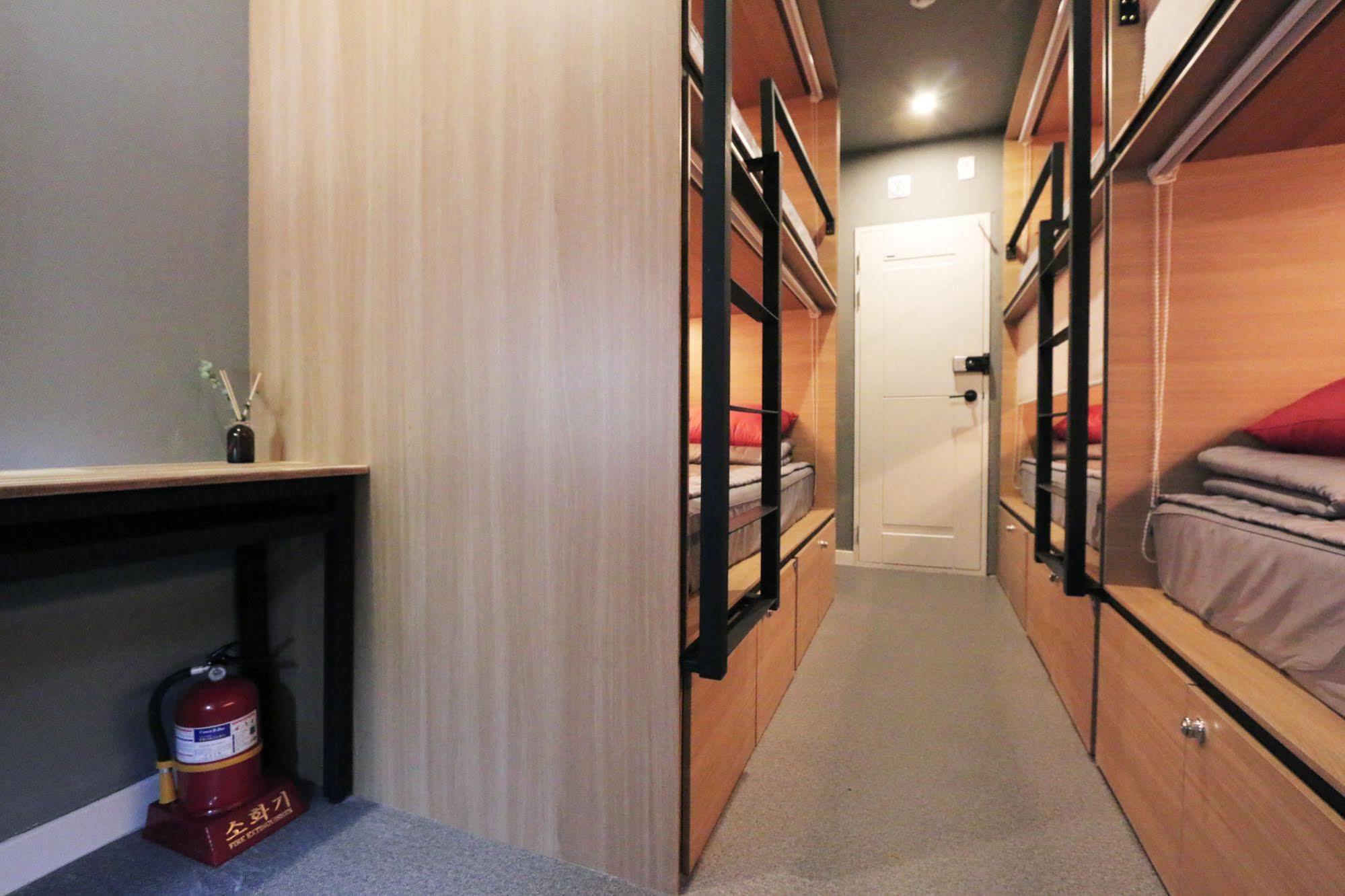 Blueboat Hostel Jeonju Ngoại thất bức ảnh